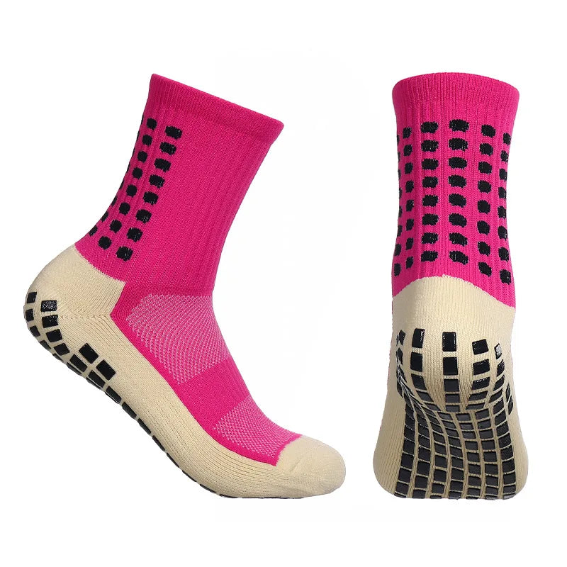 FREE Grip Socks for Runners Who Don’t Want to Waste a Step